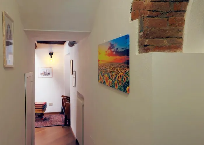 アパート Mantellini15 - Caratteristico In Centro - Naonbnb